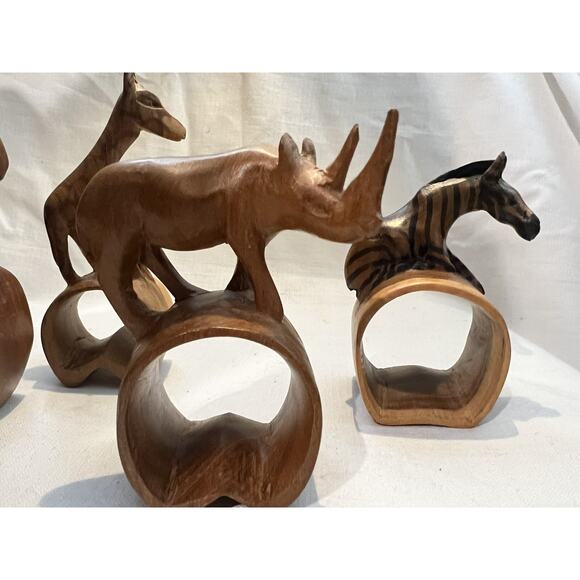Wooden Safari Animal Hand Crafted Napkin Rings Set of Four Made in Kenya - Picture 2 of 6